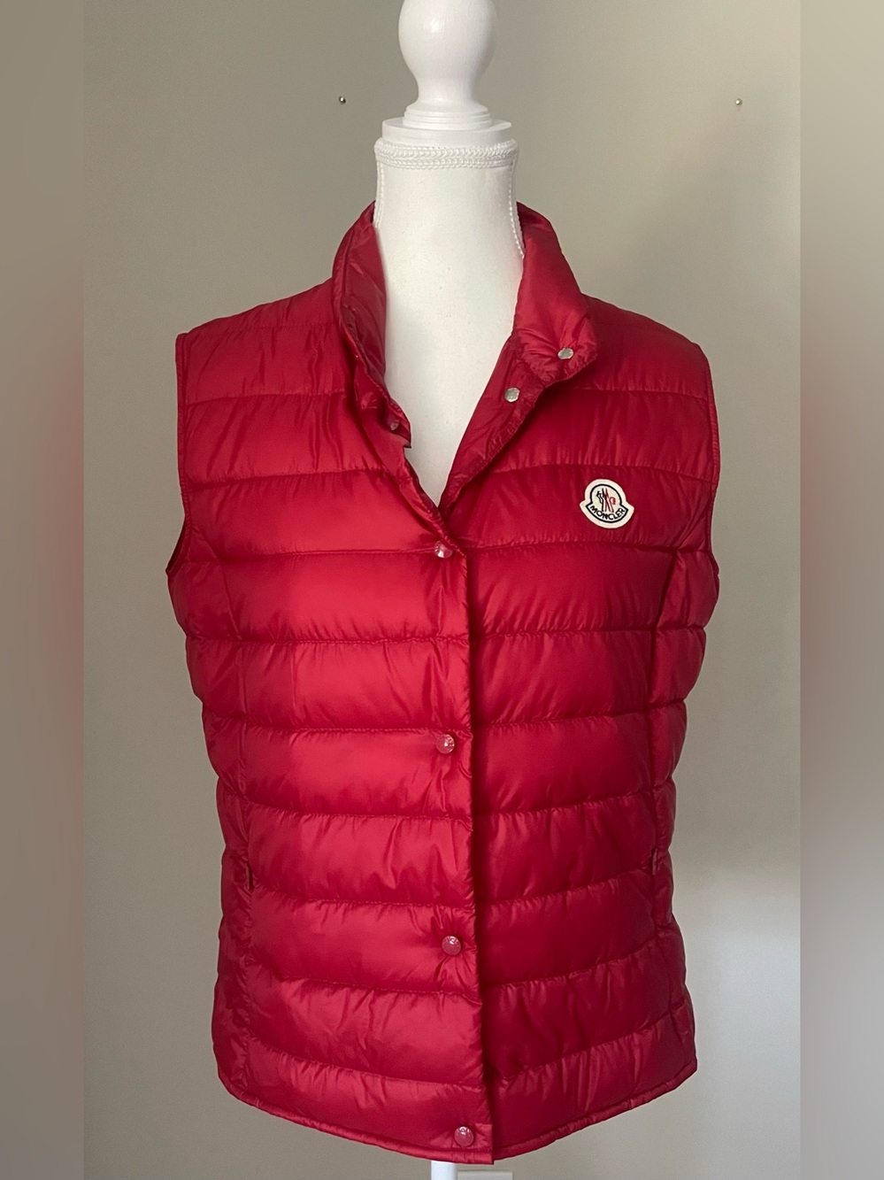 NWT Moncler Liane Gilet Red Down Vest - Authenticated (size 3)